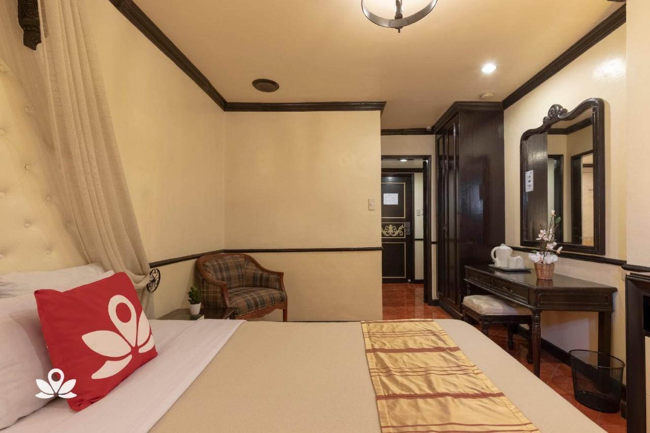 Zen Rooms Camelot Hotel Qc Quezon City Kültér fotó