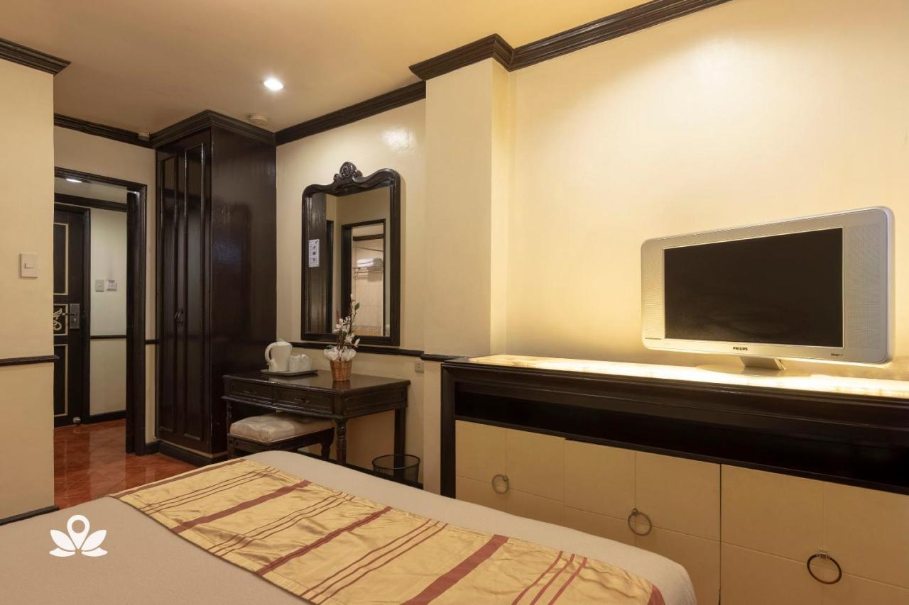 Zen Rooms Camelot Hotel Qc Quezon City Kültér fotó